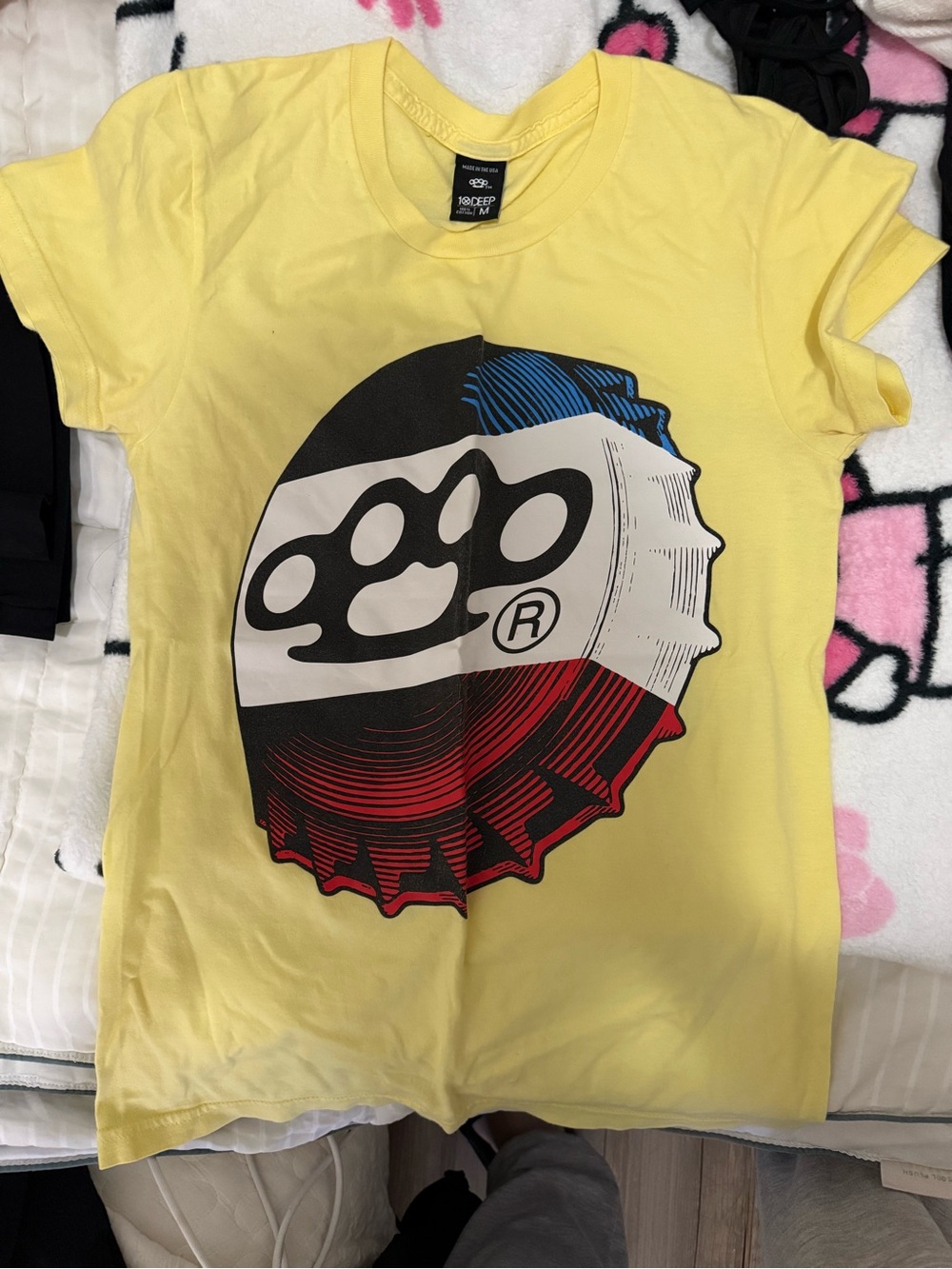 10Deep Women’s Yellow Graphic Tee